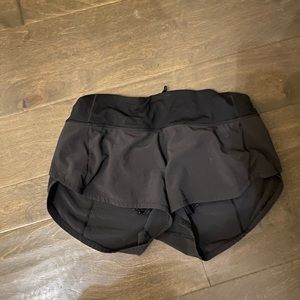 Lululemon women’s speed up shorts